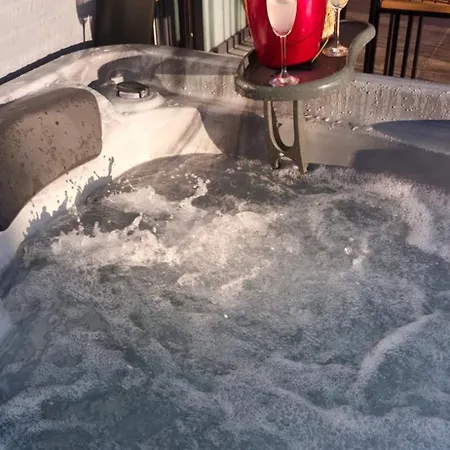 Au Petit Seny, Charme Et Nature Avec Jacuzzi Pro 4* Tinlot