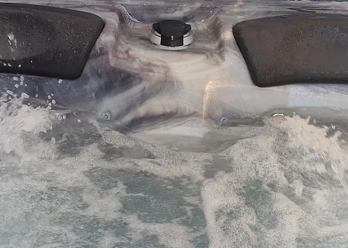 Au Petit Seny, Charme Et Nature Avec Jacuzzi Pro Tinlot